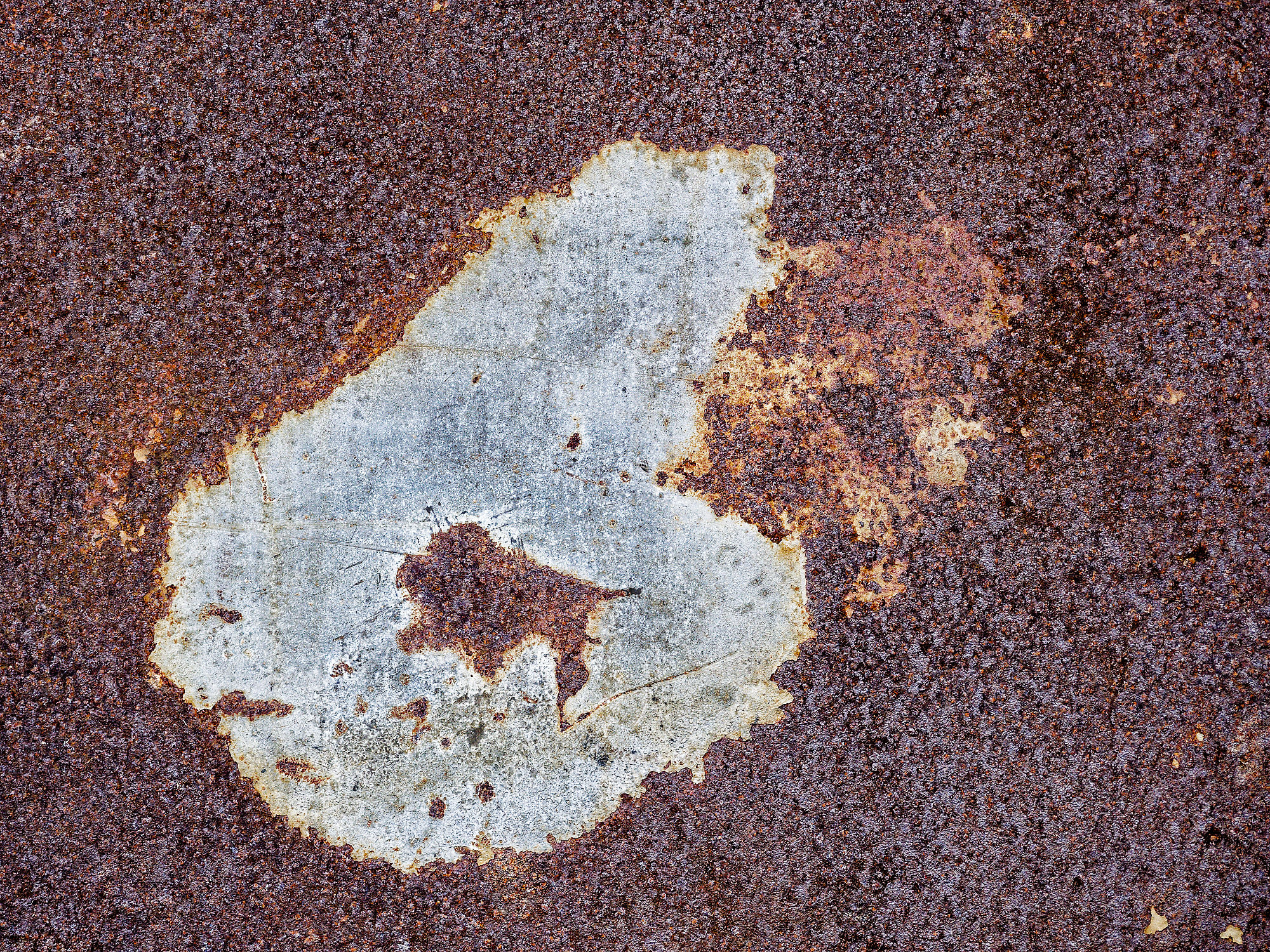 Rostiger Metallhintergrund. Abgenutzte, oxidierte Stahltextur. Detailaufnahme von Rost.
